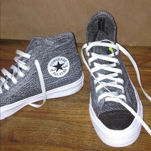 Hydrofuge Hightop Converse (Chuck Taylors)